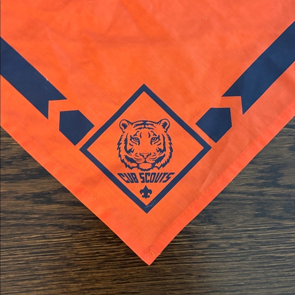 The Cub Scouts Tiger Rank Neckerchief - Picture 1 of 4